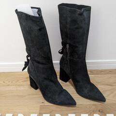 MARIANマリアンのブーツ新品