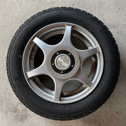 スタッドレスタイヤ　155/65R13  4本