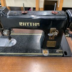 ★来店限定★　RHYTHM　リズムミシン　足踏みミシン　鉄脚　ビンテージ　ジャンクの画像
