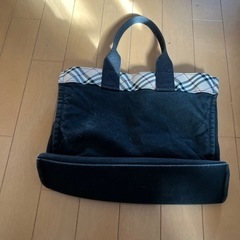 BURRERRYの画像