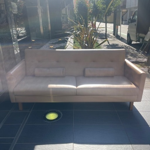 【売約済み】　noyes ノーイエス　ソファ　3人掛け　ワイド　3p Volster ヴォルスター　アイボリー　3シーター　検　レザー