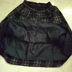 KBF チェックスカートの画像