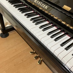 エリーゼン　アップライトピアノ　の画像