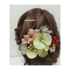 ⭕s’épanouir　成人式☆結婚式髪飾り♪　発表会　二次会　...