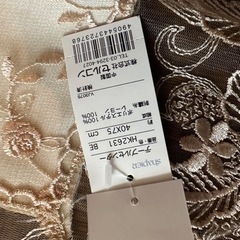 テーブルセンター　テーブルクロス　テーブルランナー　レース　セルコンの画像