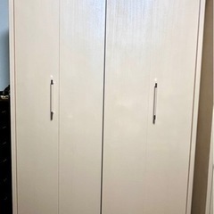 お値下げ　折戸式クローゼット（洋服タンス）美品