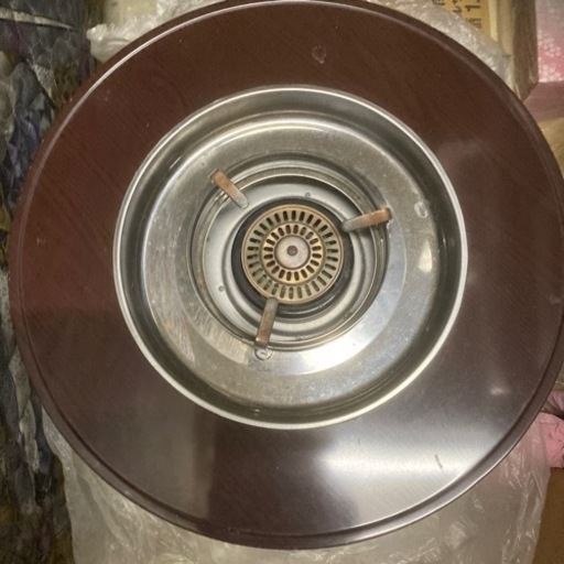 お値下げしました！　石油コンロ　\n煮炊きができる丸型ストーブ