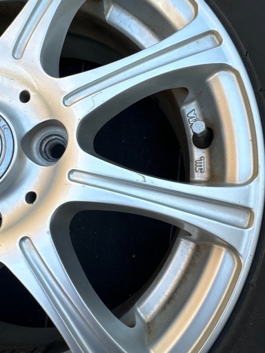 スタッドレス ホイール付　185/70r14 VRX2　2017年49週