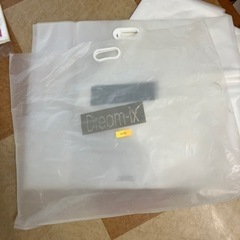 ショッピングバッグ　大量の画像