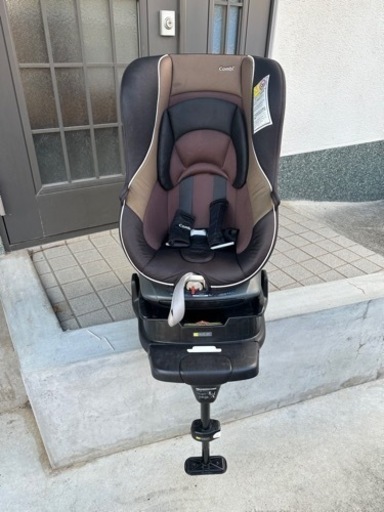 コンビ　チャイルドシート　ゼウスターン