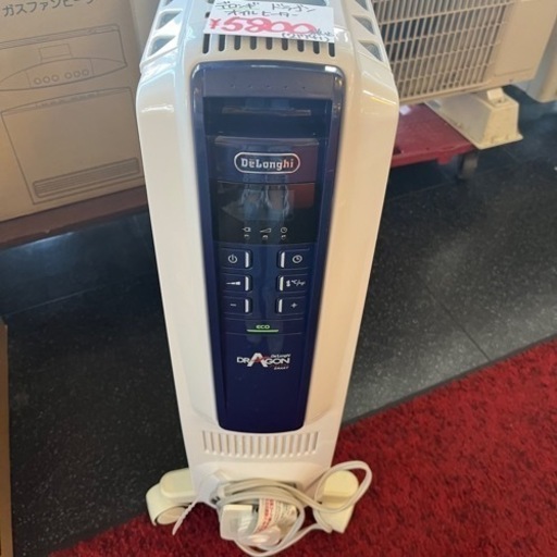 DeLonghi デロンギ オイルヒーター ドラゴン 暖房