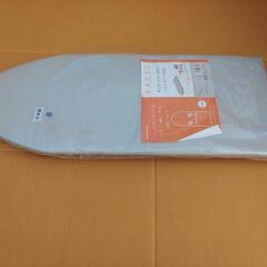 新品　アイロン台の画像