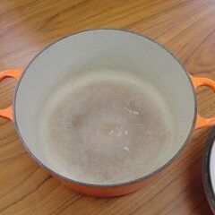 1/9迄商談中 ルクルーゼ ココットロンド 両手鍋 22cm 3.3L オレンジ IH調理可能 LE CREUSET ホーロー鍋 調理器具 フランス 札幌 手稲の画像
