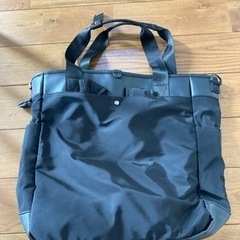 D.KELLYのショルダーバッグの画像