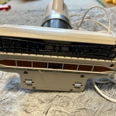 アイリスオオヤマ　サイクロン　布団掃除機　KIC-FAC2の画像