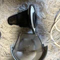 アイリスオオヤマ　サイクロン　布団掃除機　KIC-FAC2の画像