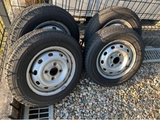 軽トラ‼️軽バン‼️バリミゾ‼️スタッドレスレスタイヤ‼️４本セット