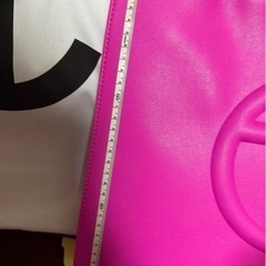 telfar ショルダーバッグ Mサイズ アザレア ピンクの画像