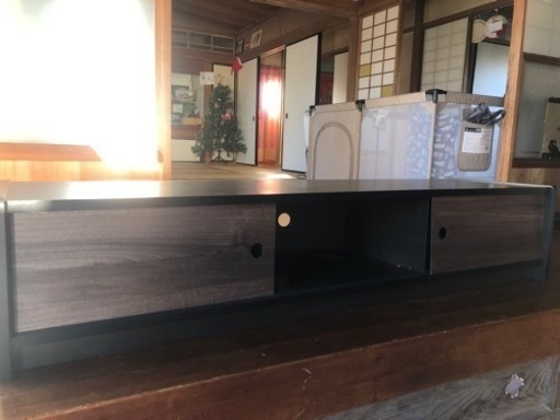 テレビボード