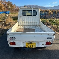 ダイハツ ハイゼット4WD‼️MT5‼️6万キロ‼️の画像