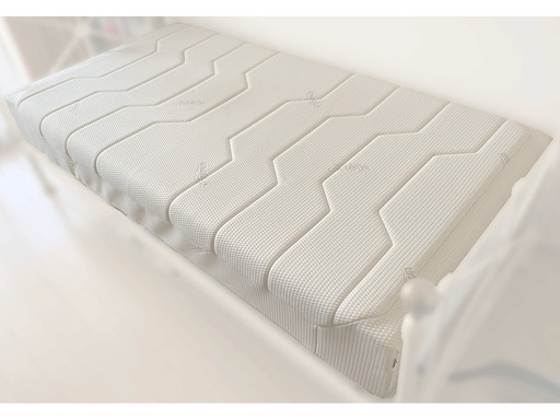 美品】TEMPUR/テンピュール SensationDeluxe27/センセーションデラックス27 シングルマットレスを直接引き取りに来て頂ける方に、25,000円でお譲りいたします。