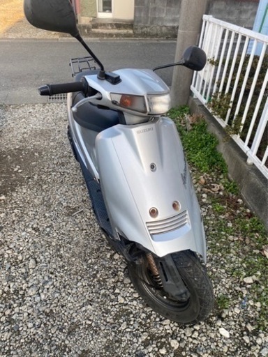 スズキ アドレス v100