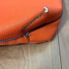 肩がけトートバッグオレンジリバーシブルの画像