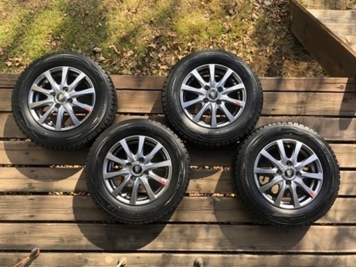 ダンロップ スタッドレスタイヤ4本 145/80R13