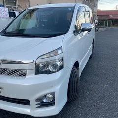 トヨタ　ヴォクシー　ZS煌2 後期の画像