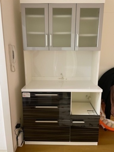 ニトリ✨3枚扉食器棚☆取引決定!!