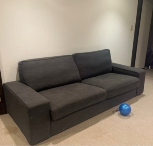 IKEA3人がけソファ 9000円