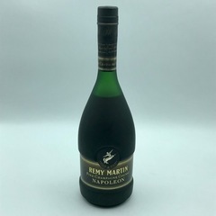 m1123507 REMY MARTIN レミーマルタン ブランデー コニャック ナポレオン 未開栓　洋酒 古酒 中古品