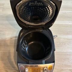 訳あり炊飯器【府中市近郊、または近くまで取りに来られる方】の画像