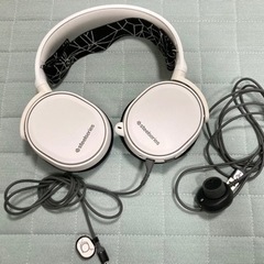 【お譲り先決定】スティールシリーズ SteelSeries ヘッ...
