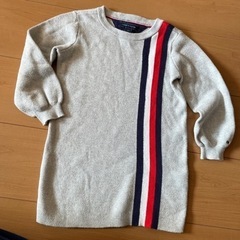 トミーヒルフィガー　TOMMY トップスの画像