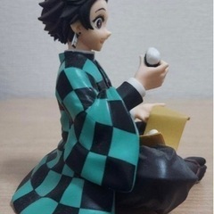 【鬼滅の刃】プレミアムちょこのせフィギュア人気の【竈門炭治郎)の画像