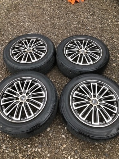 17インチ　アルミホイール　4本　夏タイヤ付き