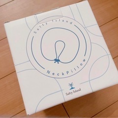 新品☆ ネックピロー 携帯枕 トラベルピロー 首枕 低反発 旅行枕 おでかけ 外出先の画像