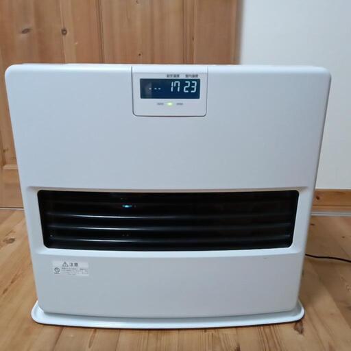 取引完了【美品】石油ファンヒーター2021年製（コロナ　FH-VX7321BY）　コンクリート造26畳木造19畳まで