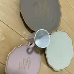 <24日限定>デミタスカップ.ソーサー.小皿.中皿セット<かわいい>