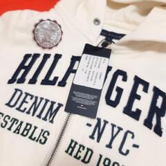 120㌢ TOMMY HILFIGER フルジップパーカーの画像