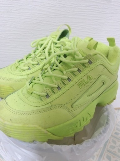 FILA 厚底スニーカー
