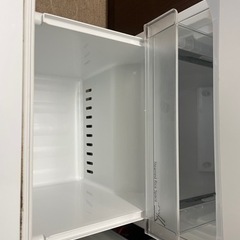 11月中引き取り限定/YAMADA/ヤマダ/冷凍冷蔵庫/YRZ-F15E1/156L/冷凍45L/冷蔵111L/右開き/庫内LED灯/ホワイト/2020年製/高年式☆美品の画像