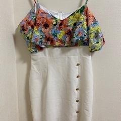 ドレス　500円〜