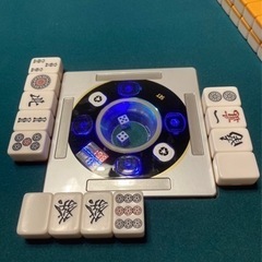 全自動麻雀卓の画像