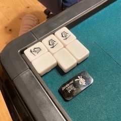 全自動麻雀卓の画像