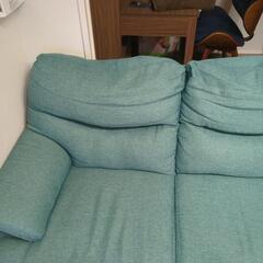 二人掛け用ソファーの画像