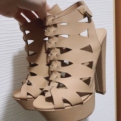 あみあみ　ヒールサンダル