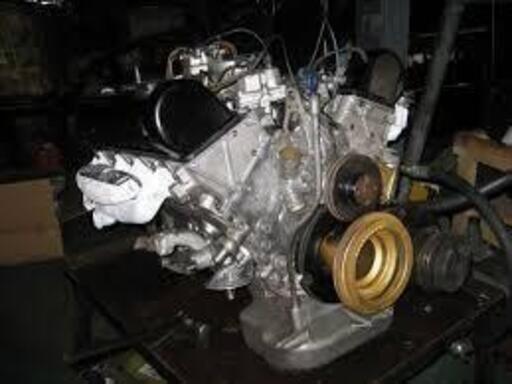 メルセデス―ベンツ107-SLフルリビルトエンジン販売