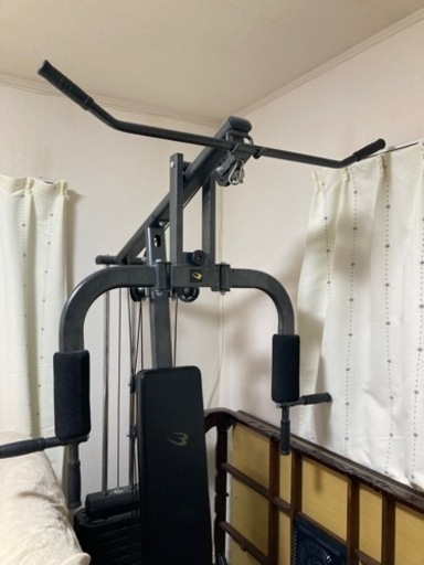 トレーニングマシン、トレーニングジム